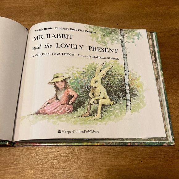 1998, Mr. Rabbit and the Lovely Present, Hardcover, Weekly Reader Books edition - Picture 3 of 6